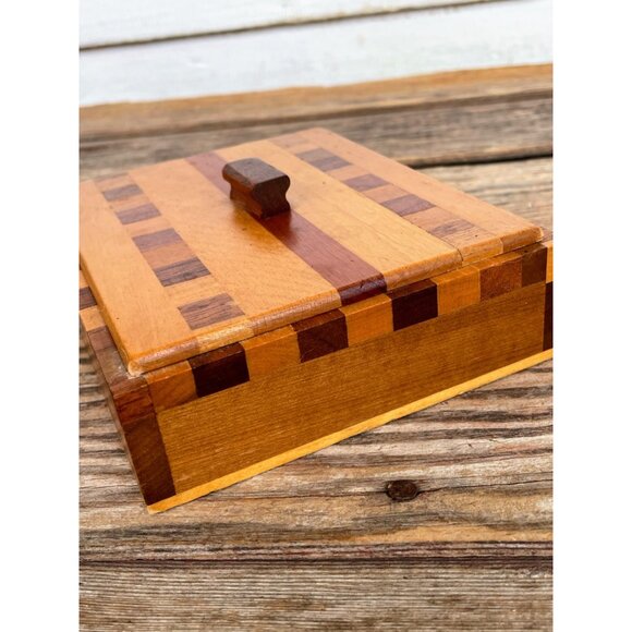 Vintage 1960s Parquet Marquetry Lidded Wood Box MCM - Picture 14 of 16